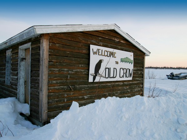Scenery - Old Crow sign