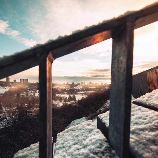 Edmonton downtown photo by Corey Tran at Unsplash