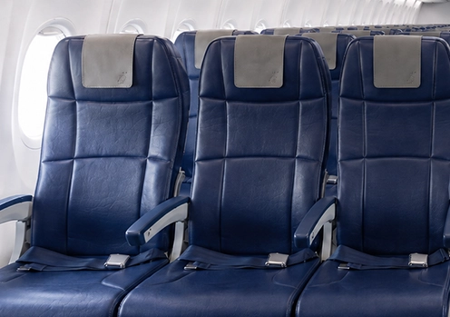 737-800 empty seats